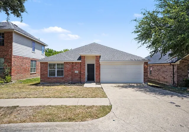 Photo 2 of Single family home for sale at 2640 Pioneer Bluffs Rd, Balch Springs, TX 75181 | MLS# 21362570 | Listing updated on 2026-08-22