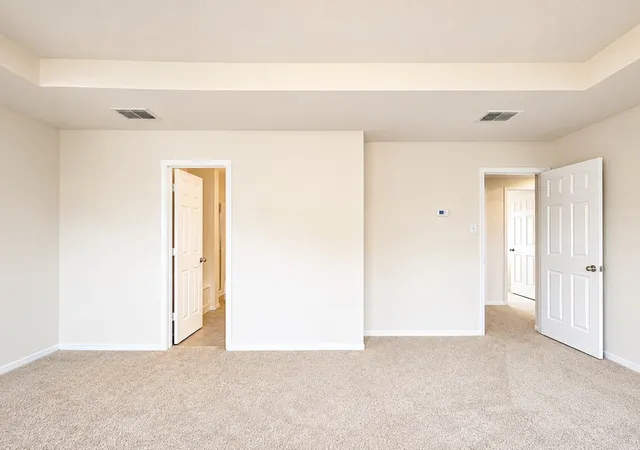Photo 3 of Single family home for sale at 4029 Thoroughbred Trl, Fort Worth, TX 76123 | MLS# 21366737 | Listing updated on 2026-08-22