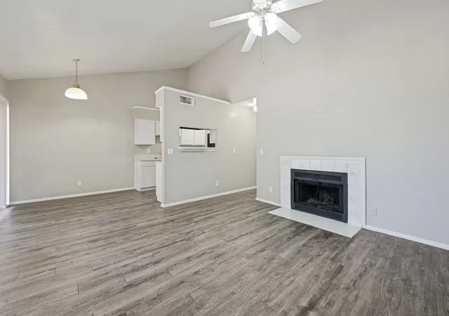 Photo 3 of Condo for sale at 1122 Millview Dr #704, Arlington, TX 76012 | MLS# 21366780 | Listing updated on 2026-08-22