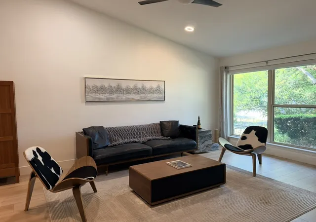 Photo 3 of Townhouse for sale at 13704 Flagstone Ln, Dallas, TX 75240 | MLS# 21362453 | Listing updated on 2026-09-25