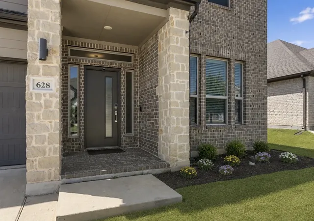 Photo 2 of Single family home for sale at 628 Hidden Cove Dr, Princeton, TX 75407 | MLS# 21366559 | Listing updated on 2026-08-22