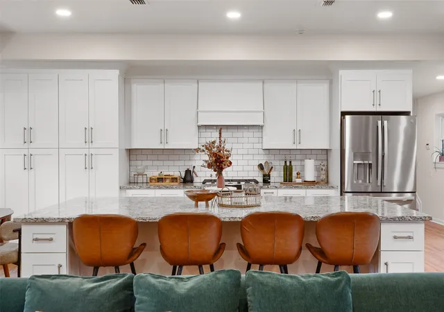 Photo 3 of Single family home for sale at 1417 Sylvan Dr, Arlington, TX 76012 | MLS# 21365851 | Listing updated on 2026-08-29