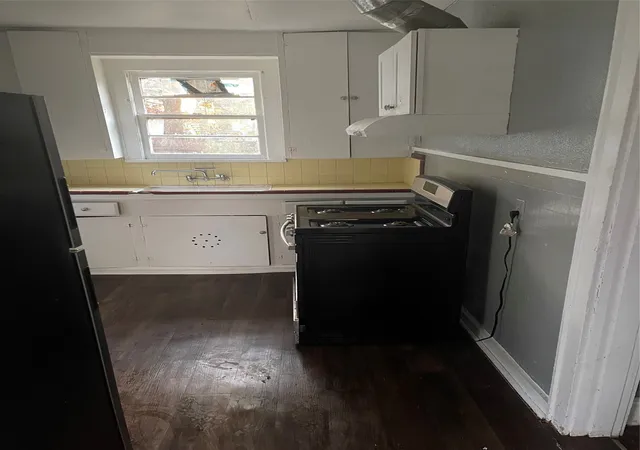 Photo 2 of Single family home for sale at 2414 Barbara St, Bossier City, LA 71112 | MLS# 21364690 | Listing updated on 2026-08-31