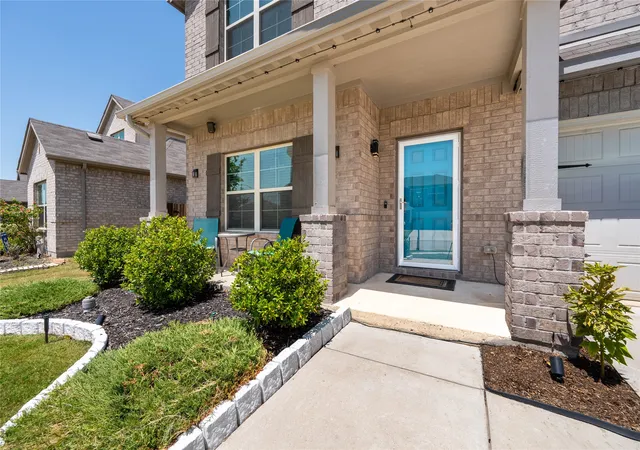 Photo 3 of Single family home for sale at 1913 Damianita Dr, Royse City, TX 75189 | MLS# 21365833 | Listing updated on 2026-10-08