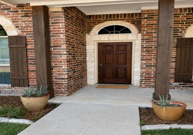 Photo 2 of Single family home for sale at 209 Cyndilu Ln, Decatur, TX 76234 | MLS# 21363271 | Listing updated on 2026-09-06