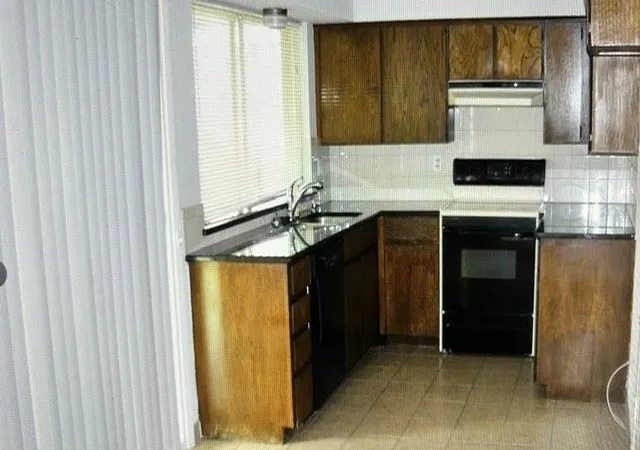 Photo 2 of Single family home for sale at 1425 Virgie Joe Dr, Mesquite, TX 75149 | MLS# 21360479 | Listing updated on 2026-09-18