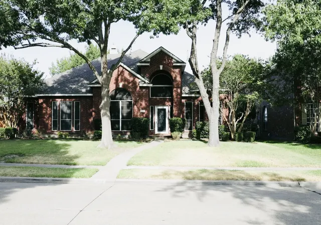 Photo 1 of Single family home for sale at 3114 Stonehenge Dr, Richardson, TX 75082 | MLS# 21358504 | Listing updated on 2026-08-23