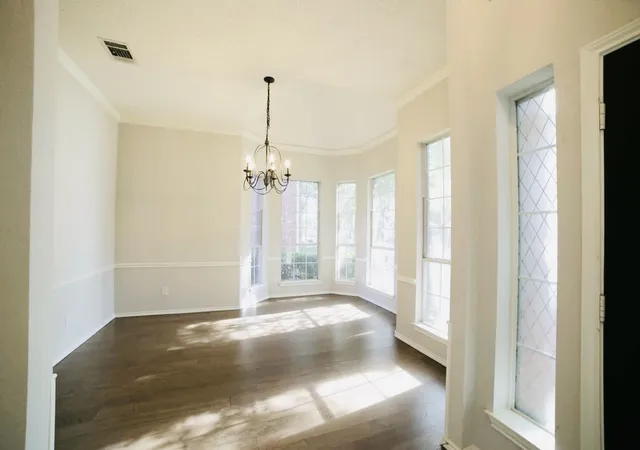 Photo 2 of Single family home for sale at 3114 Stonehenge Dr, Richardson, TX 75082 | MLS# 21358504 | Listing updated on 2026-08-23