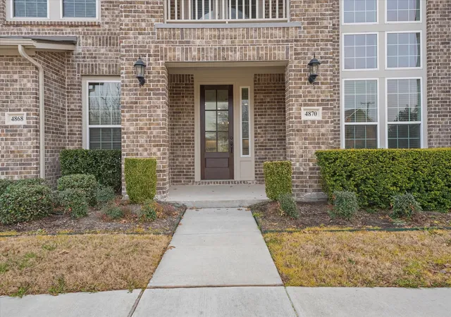 Photo 4 of Townhouse for sale at 4870 Woodruff Wy, Fairview, TX 75069 | MLS# 21366911 | Listing updated on 2026-08-22