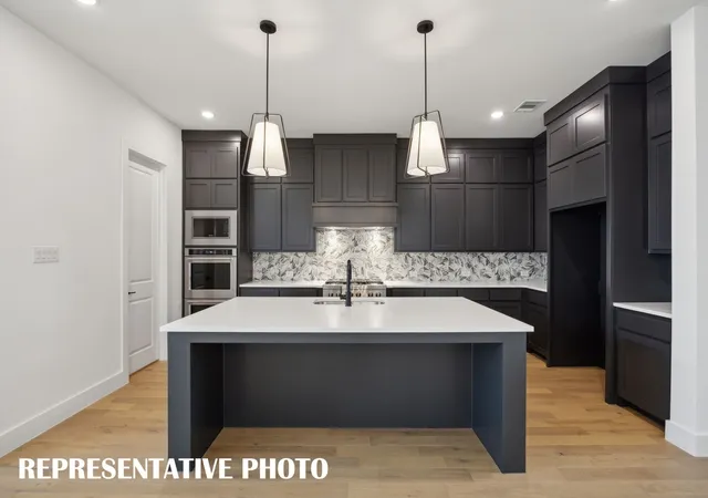 Photo 4 of Single family home for sale at 2308 Roaming Dr, Mc Kinney, TX 75071 | MLS# 21365925 | Listing updated on 2026-08-22