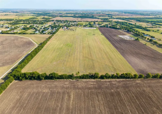 Photo 3 of Land for sale at Tbd Plainview Rd, Krum, TX 76249 | MLS# 21357509 | Listing updated on 2026-08-22