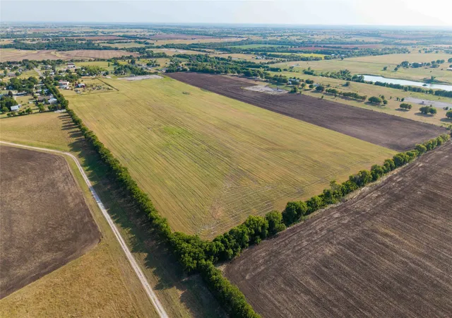Photo 4 of Land for sale at Tbd Plainview Rd, Krum, TX 76249 | MLS# 21357509 | Listing updated on 2026-08-22