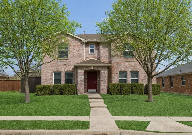 Photo 2 of Single family home for sale at 12332 Foothill Ln, Frisco, TX 75035 | MLS# 21366919 | Listing updated on 2026-08-22