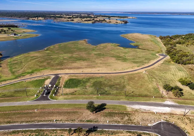 Photo 1 of Land for sale at 527 Lakeshore Ter, Windom, TX 75492 | MLS# 21366962 | Listing updated on 2026-08-22