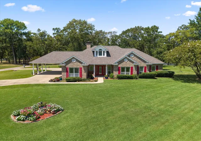Photo 1 of Single family home for sale at 181 County Road 2137, Pittsburg, TX 75686 | MLS# 21366929 | Listing updated on 2026-10-05