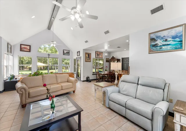 Photo 3 of Single family home for sale at 181 County Road 2137, Pittsburg, TX 75686 | MLS# 21366929 | Listing updated on 2026-10-05