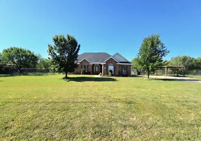 Photo 3 of Single family home for sale at 1645 Colony Hill Rd, Abilene, TX 79602 | MLS# 21360514 | Listing updated on 2026-10-06