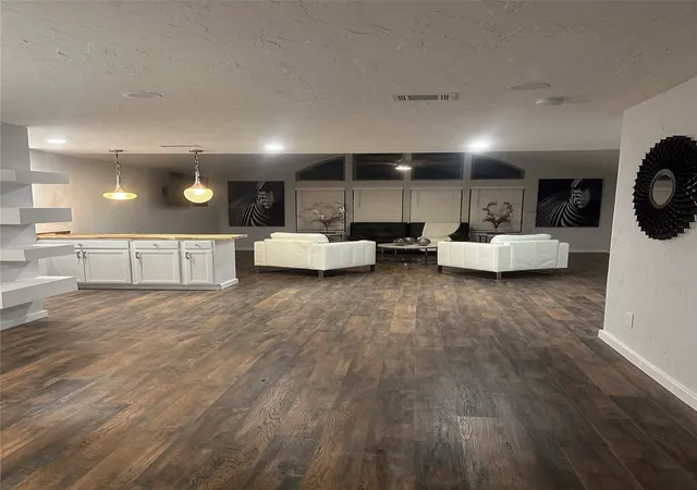 Photo 4 of Single family home for sale at 2708 Mcdonald Rd, Tyler, TX 75701 | MLS# 21366066 | Listing updated on 2026-10-05
