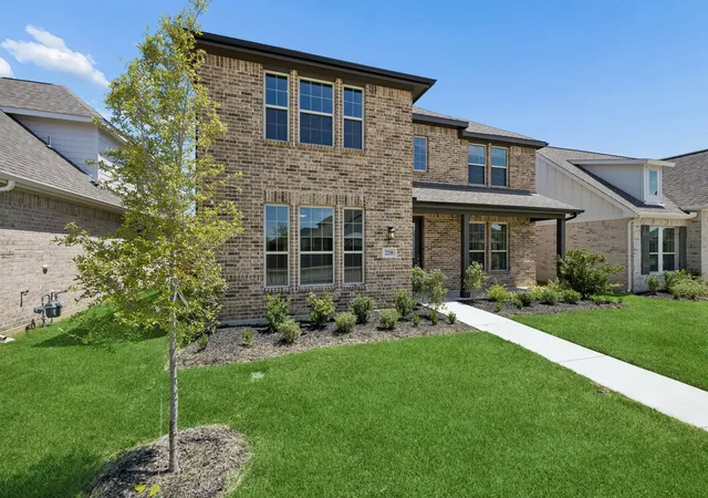 Photo 3 of Single family home for sale at 2258 Terlingua Dr, Waxahachie, TX 75165 | MLS# 21367063 | Listing updated on 2026-08-22