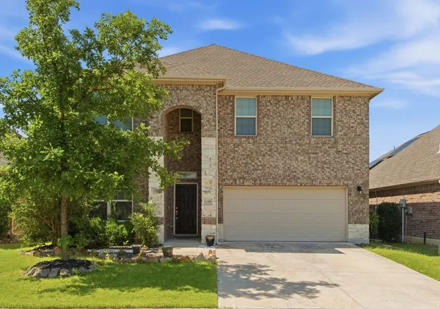 Photo 1 of Single family home for sale at 11300 Hubbard Creek Dr, Frisco, TX 75036 | MLS# 21367091 | Listing updated on 2026-08-23