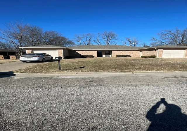 Multi family home for sale at 419 Mcgrede Dr, Sulphur Springs, TX 75482 | MLS# 21367148