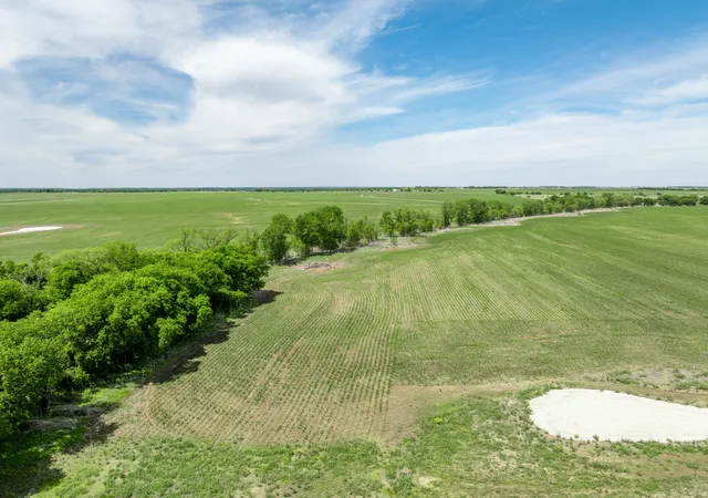 Photo 1 of Land for sale at Tbd Tract 5 St Hwy 22, Hillsboro, TX 76645 | MLS# 21358299 | Listing updated on 2026-08-23