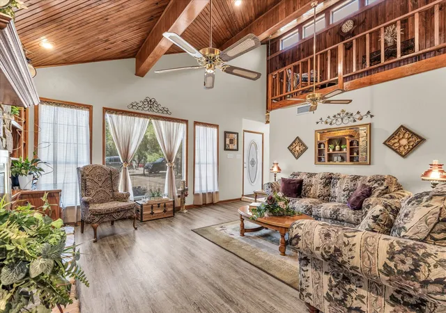 Photo 3 of Single family home for sale at 1438 Bend Of The Bosque Rd, China Spring, TX 76633 | MLS# 21365763 | Listing updated on 2026-09-25