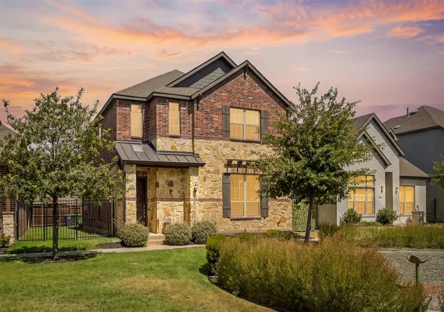 Photo 1 of Single family home for sale at 4529 Stone Valley Trl, Arlington, TX 76005 | MLS# 21367208 | Listing updated on 2026-08-23