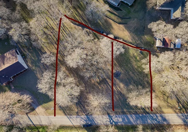 Photo 1 of Land for sale at Tbd Lakeview Dr, East Tawakoni, TX 75472 | MLS# 21367215 | Listing updated on 2026-08-23