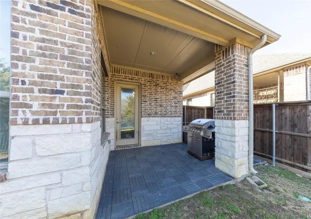 Photo 3 of Single family home for sale at 3721 Winchester, The Colony, TX 75056 | MLS# 21367241 | Listing updated on 2026-08-23