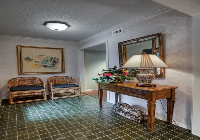 Photo 2 of Townhouse for sale at 6837 Anglebluff Cir, Dallas, TX 75248 | MLS# 21367134 | Listing updated on 2026-08-23