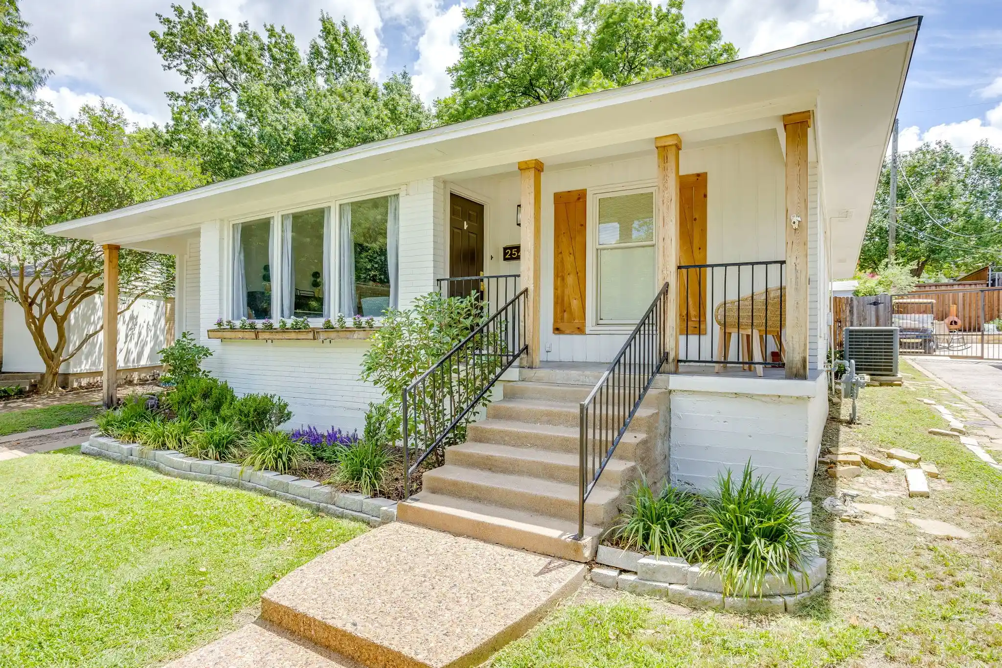 Photo 1 of Single family home for sale at 2541 Walsh Ct, Fort Worth, TX 76109 | MLS# 21367317 | Listing updated on 2026-10-13