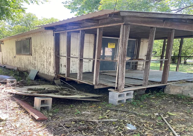 Photo 2 of Single family home for sale at 1411 S Frio St, Coleman, TX 76834 | MLS# 21366064 | Listing updated on 2026-08-24