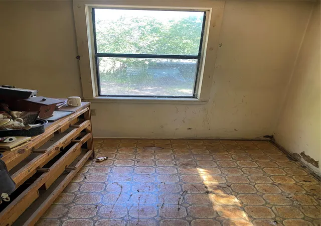 Photo 4 of Single family home for sale at 1411 S Frio St, Coleman, TX 76834 | MLS# 21366064 | Listing updated on 2026-08-24