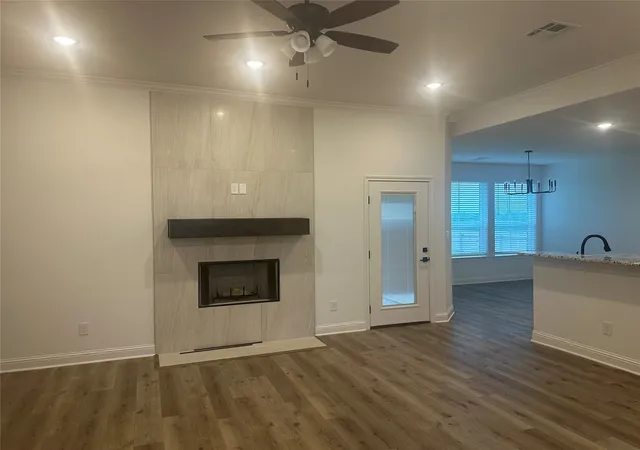 Photo 4 of Single family home for sale at 395 Frederick Dr, Robinson, TX 76706 | MLS# 21367331 | Listing updated on 2026-08-23
