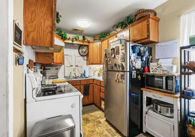Photo 3 of Single family home for sale at 504 E State Hwy 11 #506, Tom Bean, TX 75489 | MLS# 21365970 | Listing updated on 2026-08-25