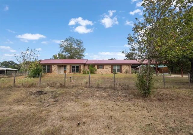 Photo 3 of Single family home for sale at 5015 726, Gilmer, TX 75645 | MLS# 21367399 | Listing updated on 2026-10-06