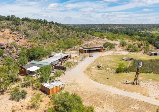 Photo 4 of Single family home for sale at 9486 Coppic Ranch Rd, Brownwood, TX 76801 | MLS# 21363267 | Listing updated on 2026-09-29