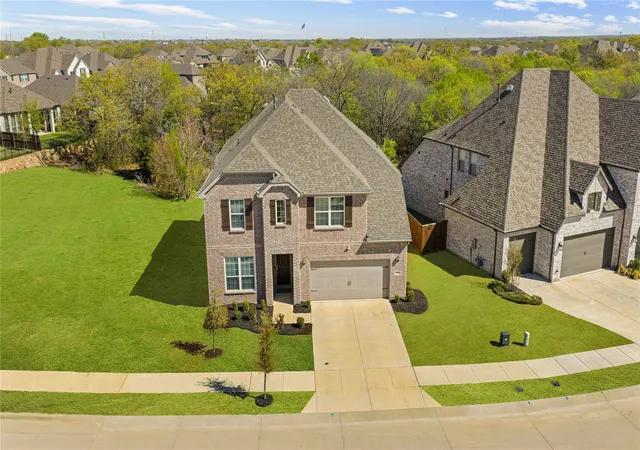 Photo 2 of Single family home for sale at 9517 Sunset Ln, Oak Point, TX 75068 | MLS# 21367476 | Listing updated on 2026-08-24
