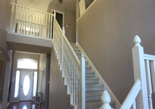 Photo 4 of Single family home for sale at 1200 Winnipeg Dr, Lewisville, TX 75077 | MLS# 21362899 | Listing updated on 2026-08-24