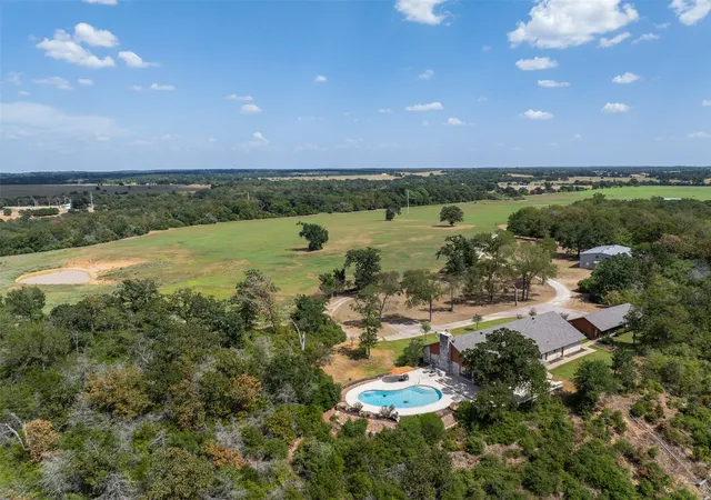 Photo 1 of Land for sale at 4732 W Us Hwy 79, Franklin, TX 77856 | MLS# 21355727 | Listing updated on 2026-08-24