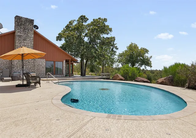 Photo 3 of Land for sale at 4732 W Us Hwy 79, Franklin, TX 77856 | MLS# 21355727 | Listing updated on 2026-08-24
