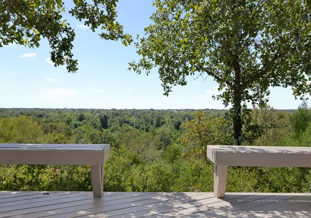 Photo 3 of House for sale at 4732 W Us Hwy 79, Franklin, TX 77856 | MLS# 21355727 | Listing updated on 2026-08-24