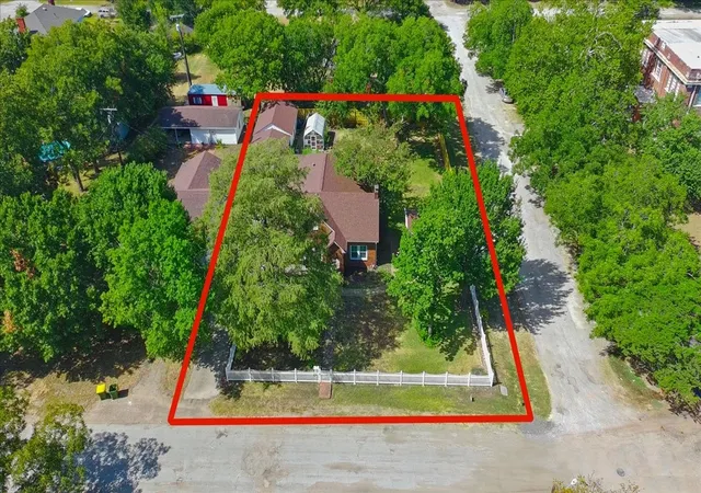 Photo 3 of Single family home for sale at 507 N Cactus Ave, Hubbard, TX 76648 | MLS# 21367532 | Listing updated on 2026-08-28