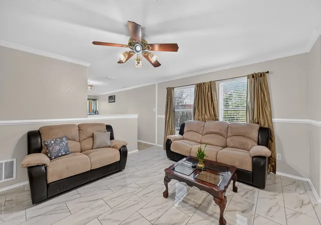 Photo 3 of Single family home for sale at 1509 Castle Ridge Rd, Fort Worth, TX 76140 | MLS# 21367551 | Listing updated on 2026-10-08