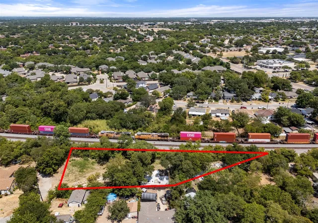 Photo 3 of Land for sale at 15 Wilkes Ave, Dallas, TX 75227 | MLS# 21367088 | Listing updated on 2026-08-24
