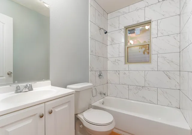 Photo 4 of Single family home for sale at 3715 Hancock St, Dallas, TX 75210 | MLS# 21367585 | Listing updated on 2026-08-24