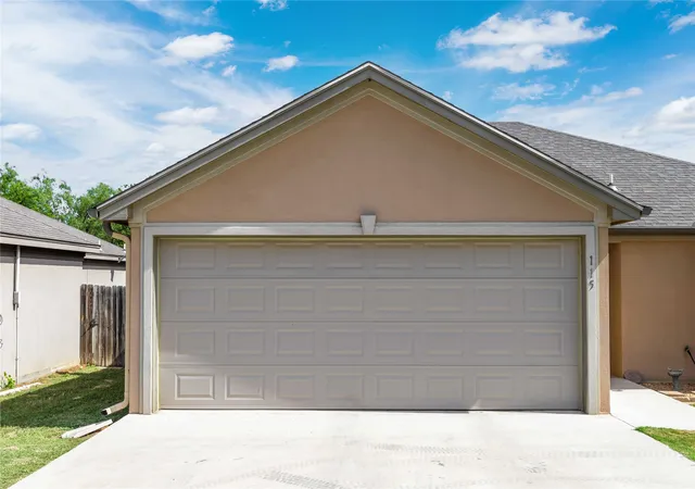 Photo 4 of Single family home for sale at 115 Bluebonnet Dr, Early, TX 76802 | MLS# 21362388 | Listing updated on 2026-10-05