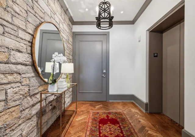 Photo 2 of Condo for sale at 2300 Wolf St #3D, Dallas, TX 75201 | MLS# 21367674 | Listing updated on 2026-08-24