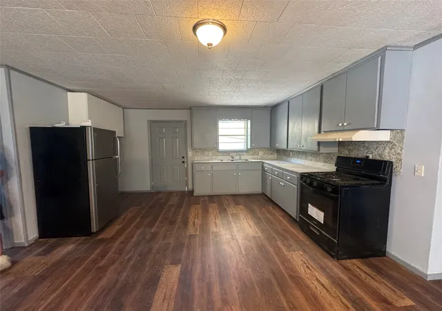 Photo 2 of Single family home for sale at 229 Gibbs St, Cullen, LA 71071 | MLS# 21367650 | Listing updated on 2026-08-24